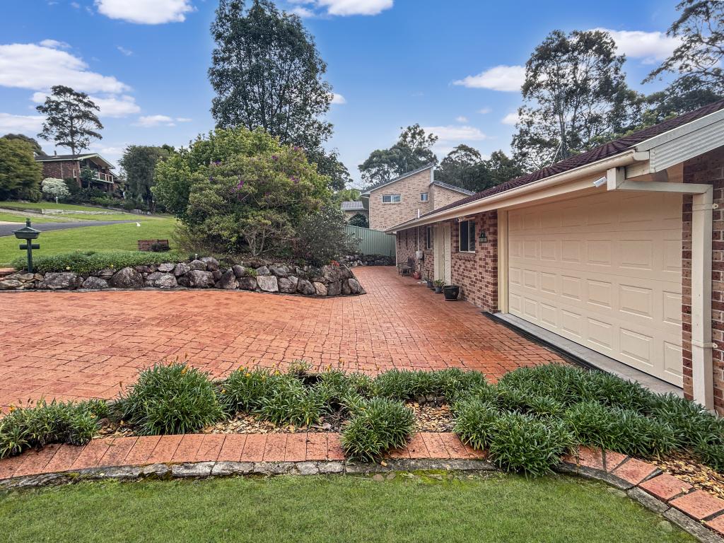4 Bellbird Cl, Surfside, NSW 2536