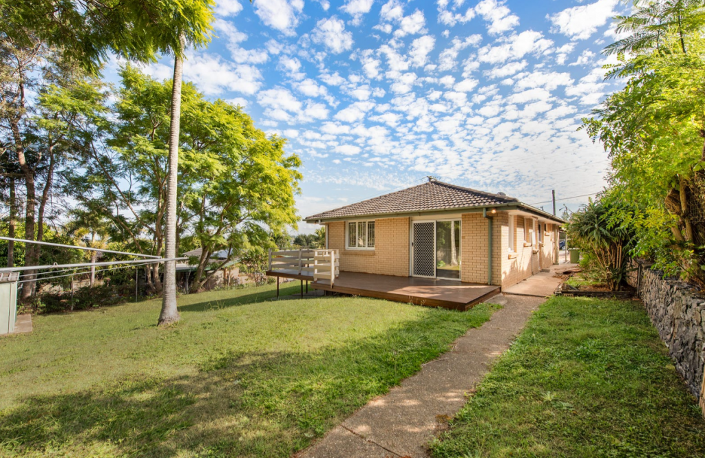 940 ROCHEDALE RD, ROCHEDALE SOUTH, QLD 4123