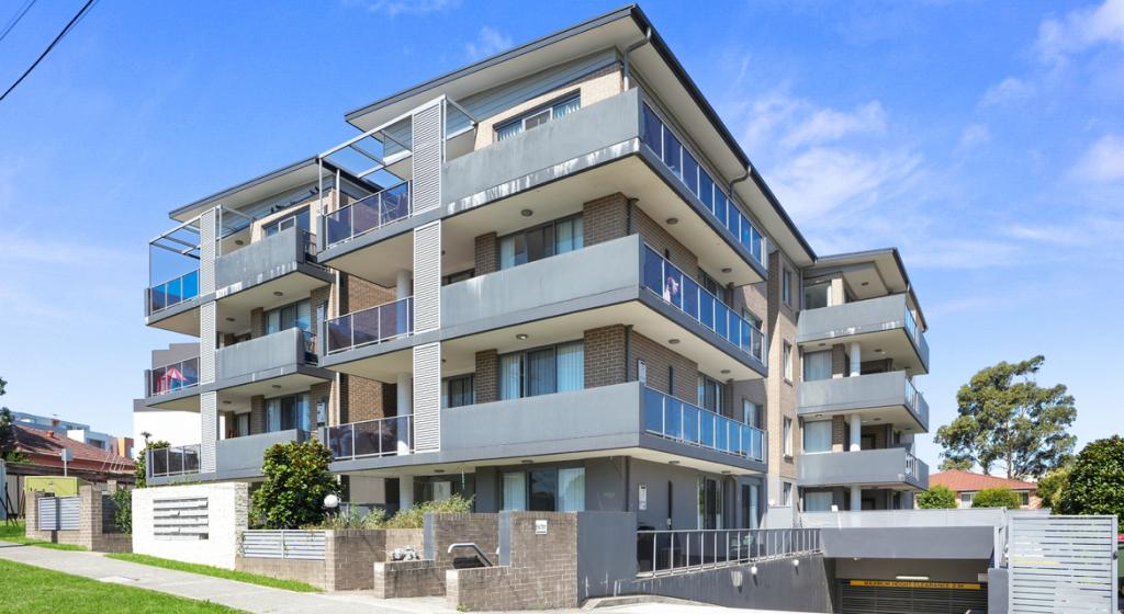 27/2-4 Belinda Pl, Mays Hill, NSW 2145