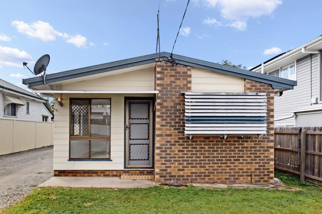 56 Laura St, Clontarf, QLD 4019