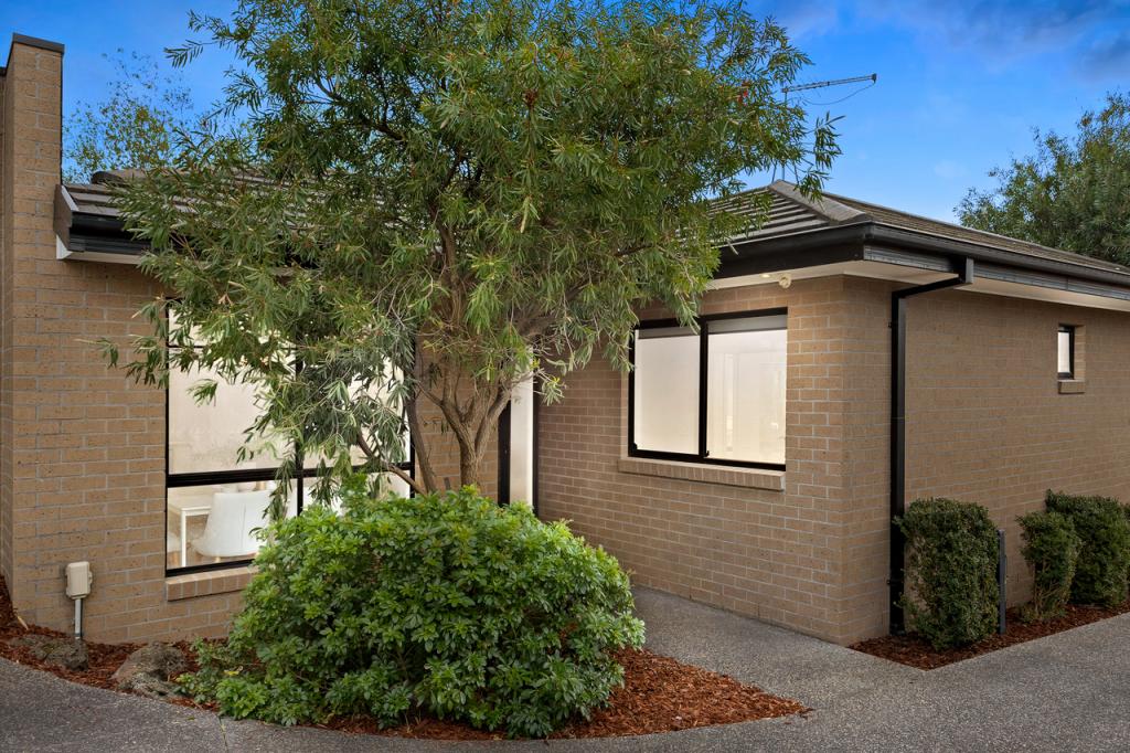 2/15 Batesford Rd, Chadstone, VIC 3148