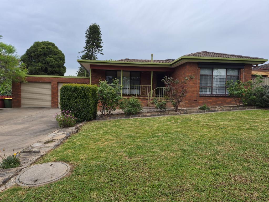 11 Rosedale Dr, West Albury, NSW 2640