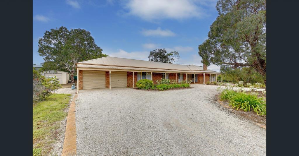 6 LEATHERWOOD DR, HOPPERS CROSSING, VIC 3029