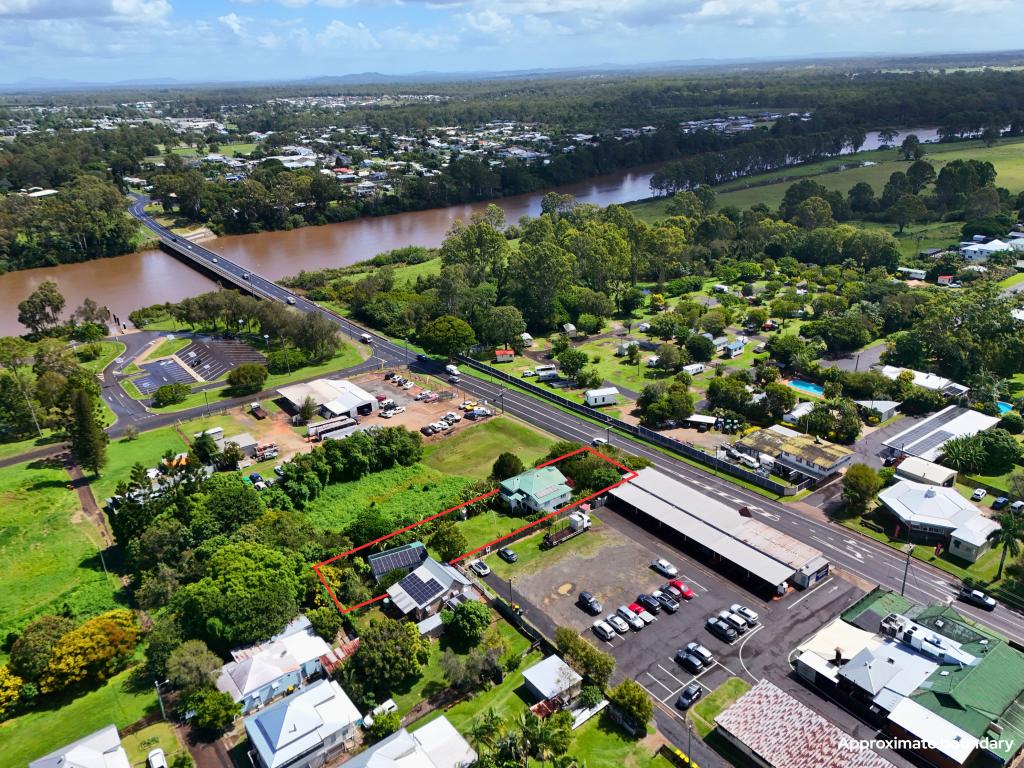 21 Queens Pl, Maryborough, QLD 4650