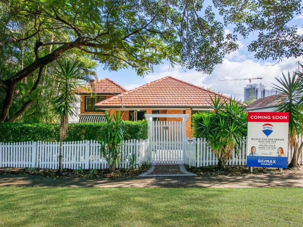 10 Bauer St, Southport, QLD 4215