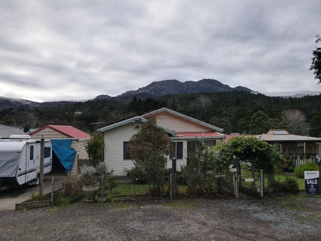 21 Urquhart St, Queenstown, TAS 7467