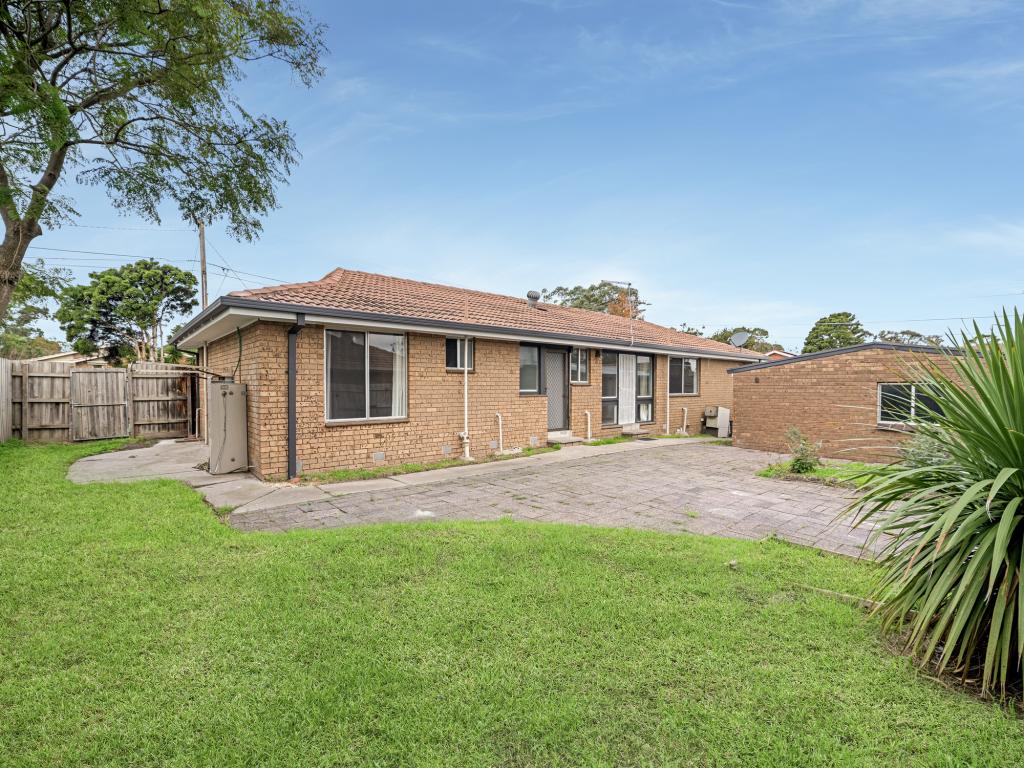 7 Chatswood Ave, Langwarrin, VIC 3910