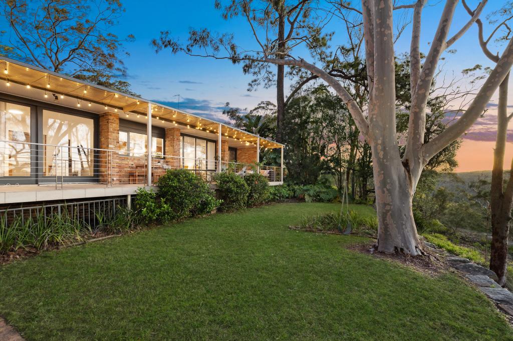 34 Marine Cres, Hornsby Heights, NSW 2077