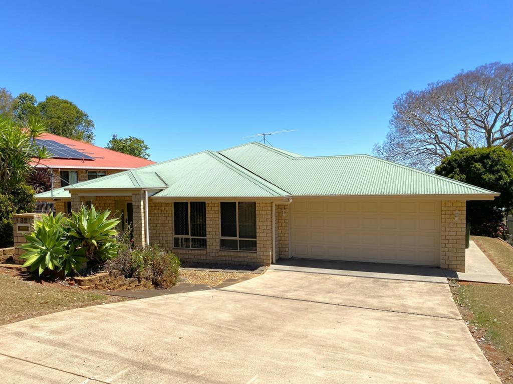 82 Moore St, Kingaroy, QLD 4610