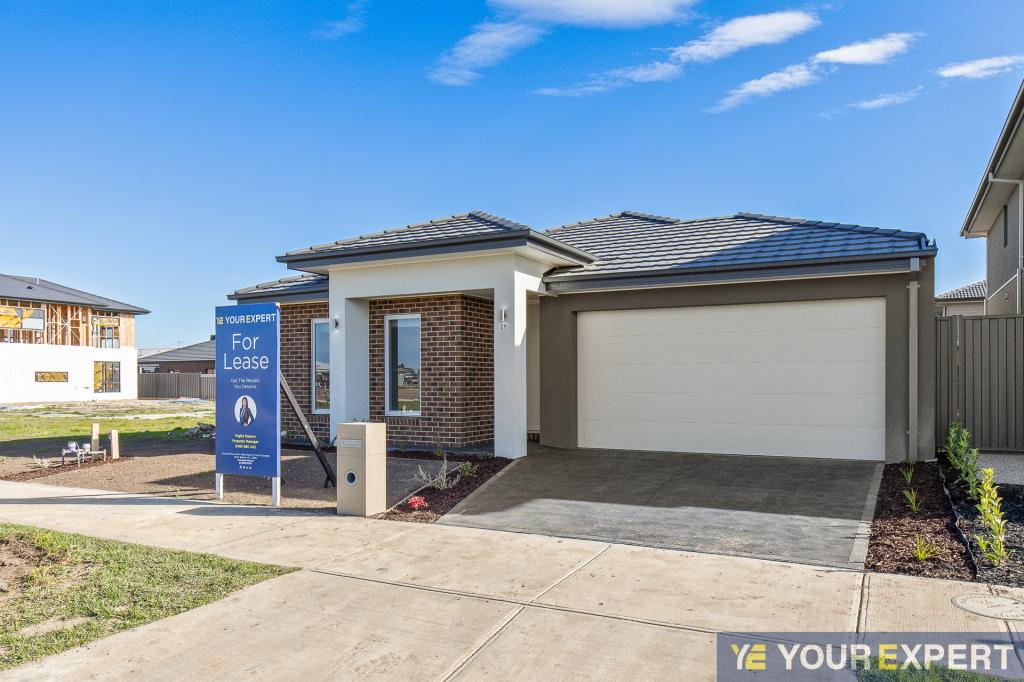 29 FOLLETT BVD, CLYDE, VIC 3978