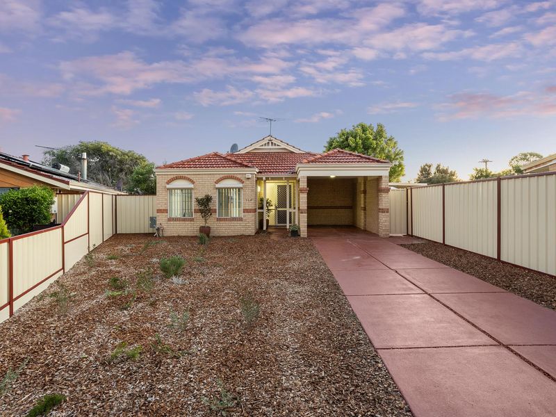 31a Moreton Cres, Warnbro, WA 6169