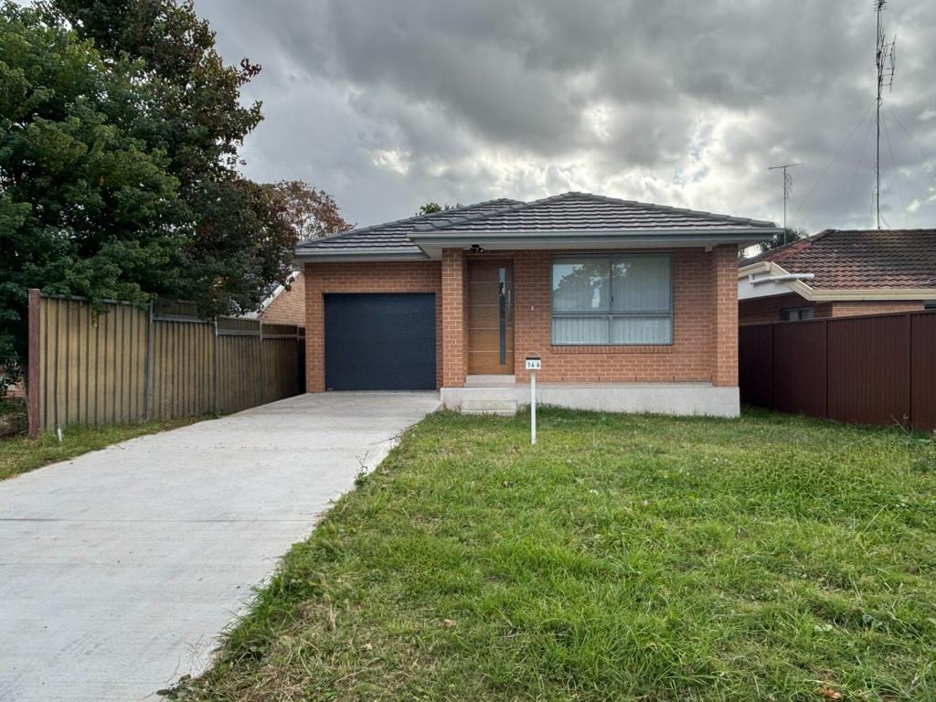 1 Warragamba Cres, Jamisontown, NSW 2750