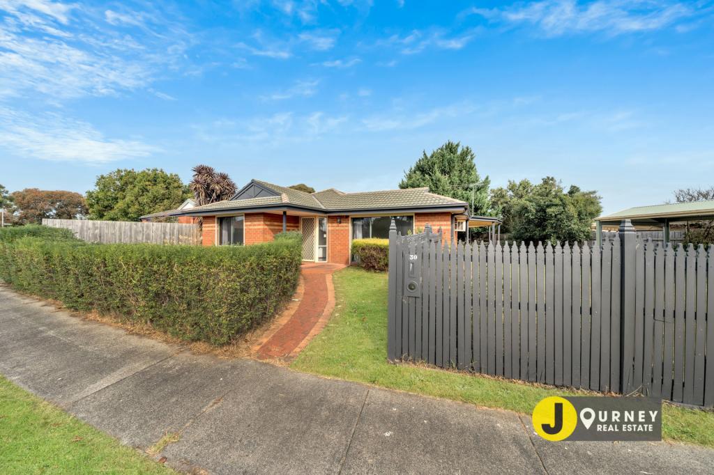 30 Jacinta Dr, Cranbourne West, VIC 3977