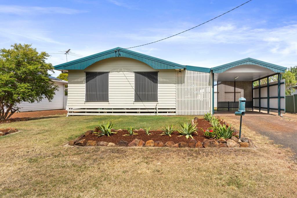 9 Lawson St, Dalby, QLD 4405