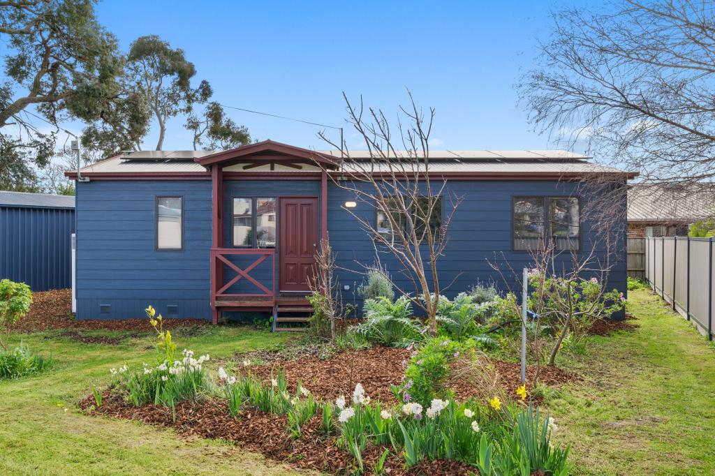 18 Fergusson St, Camperdown, VIC 3260