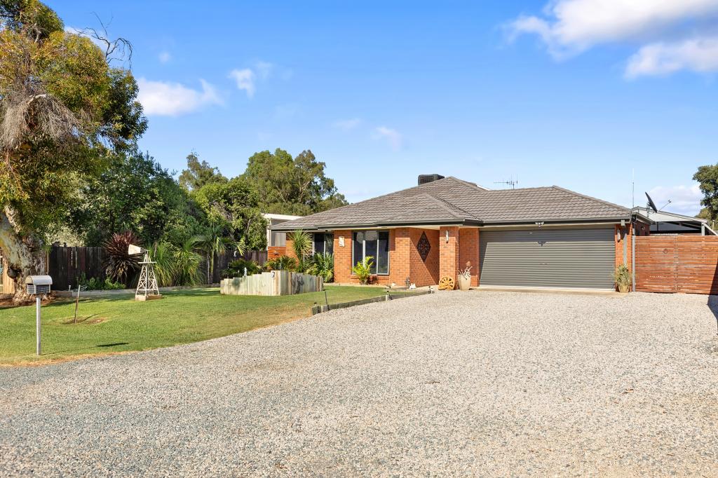 1 Amos St, Yarroweyah, VIC 3644