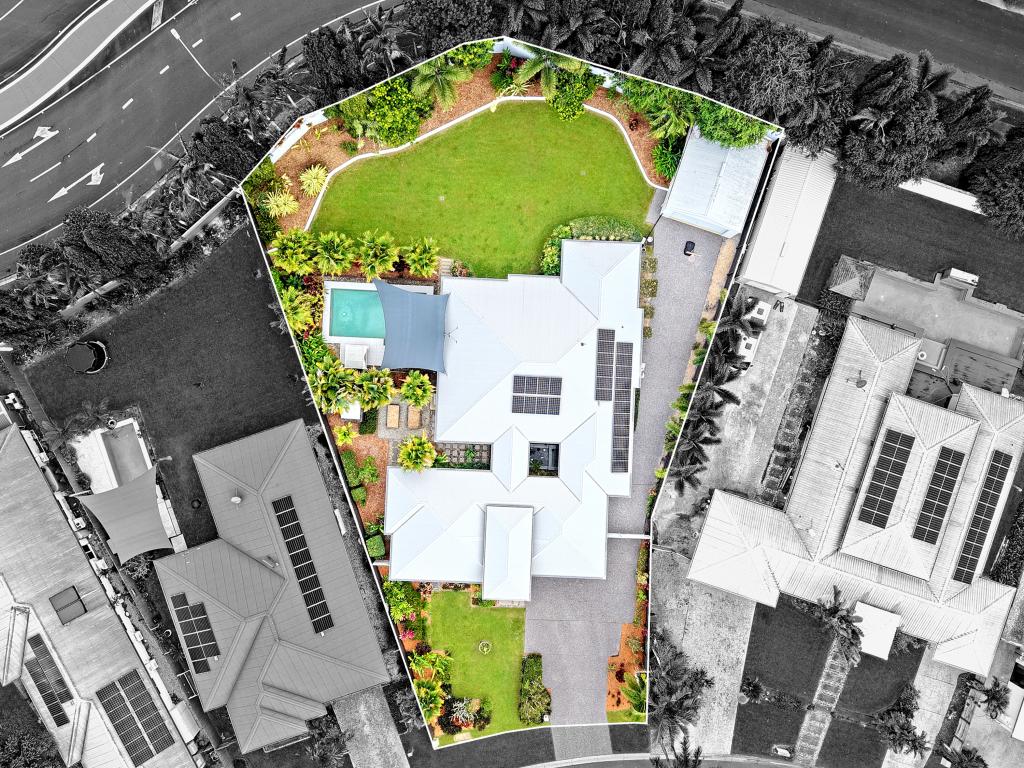 32 Iridescent Dr, Trinity Park, QLD 4879