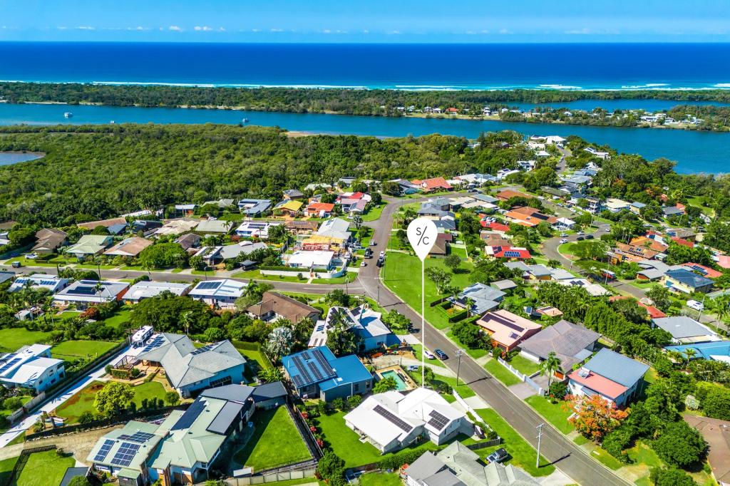 3 SEAVIEW RD, BANORA POINT, NSW 2486