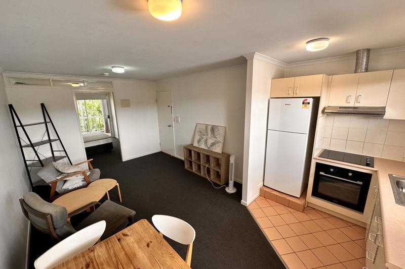 116/2 Gailey Rd, St Lucia, QLD 4067