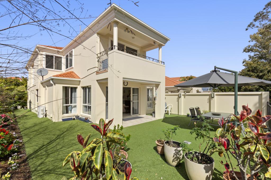 74/3 Robina Town Centre Dr, Robina, QLD 4226
