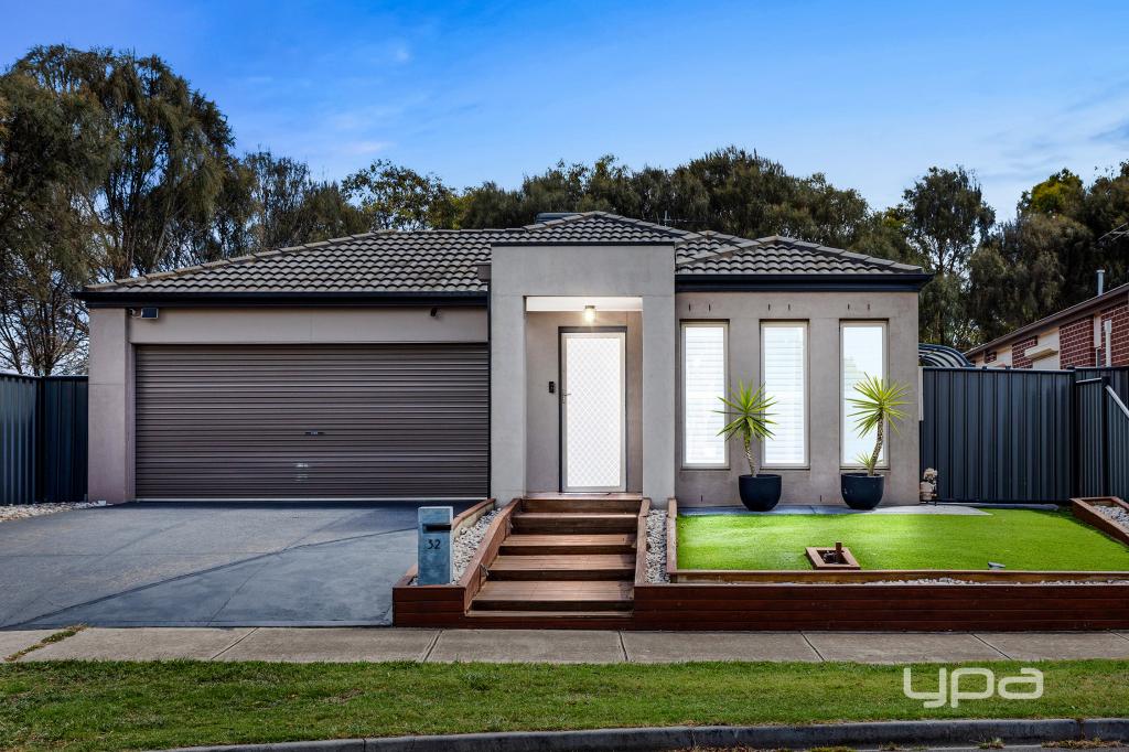 32 Grosvenor Cres, Derrimut, VIC 3026