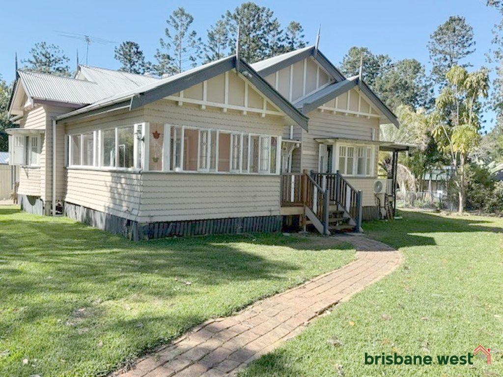 79 Summerland Pl, Pullenvale, QLD 4069