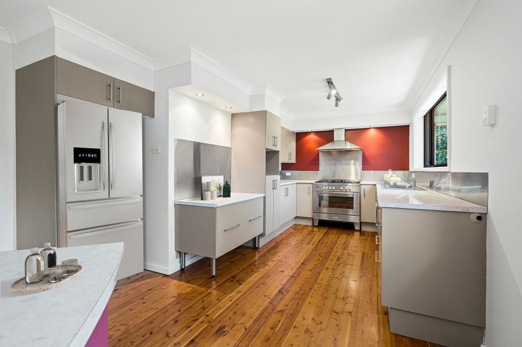 128 Iola Ave, Farmborough Heights, NSW 2526