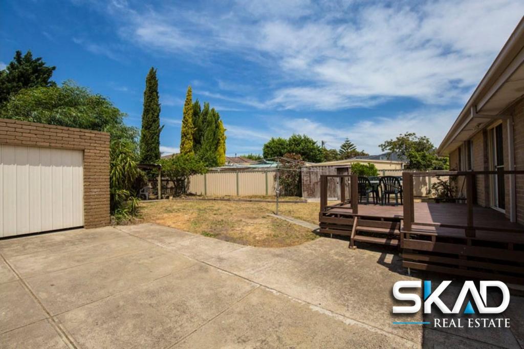 29 Karnak Cres, Coolaroo, VIC 3048