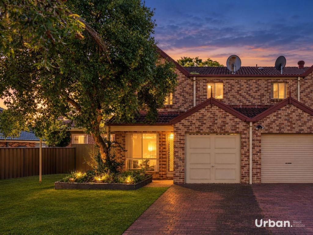 4b Azalea Pl, Macquarie Fields, NSW 2564