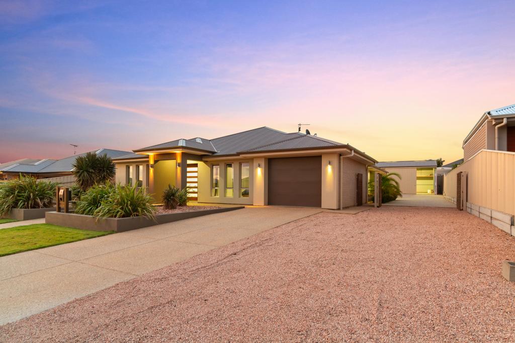 15 Freeman Ct, Moonta Bay, SA 5558