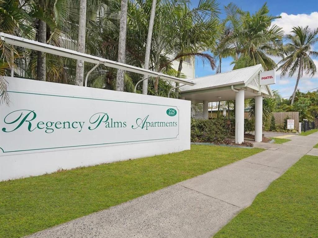 217/219-225 Mcleod St, Cairns North, QLD 4870