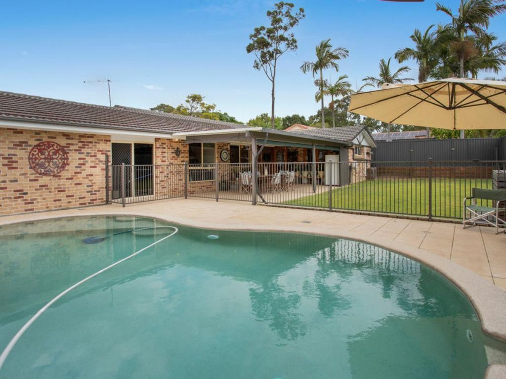 27 Greenway Cct, Springfield, QLD 4300