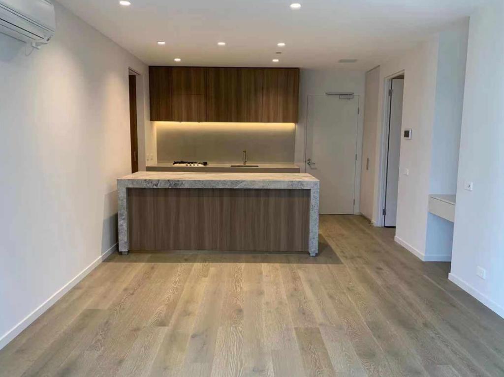 704/605 ST KILDA RD, MELBOURNE, VIC 3004