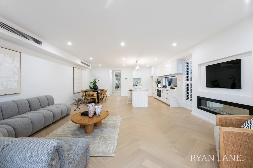 17 Delphin Ave, Altona North, VIC 3025