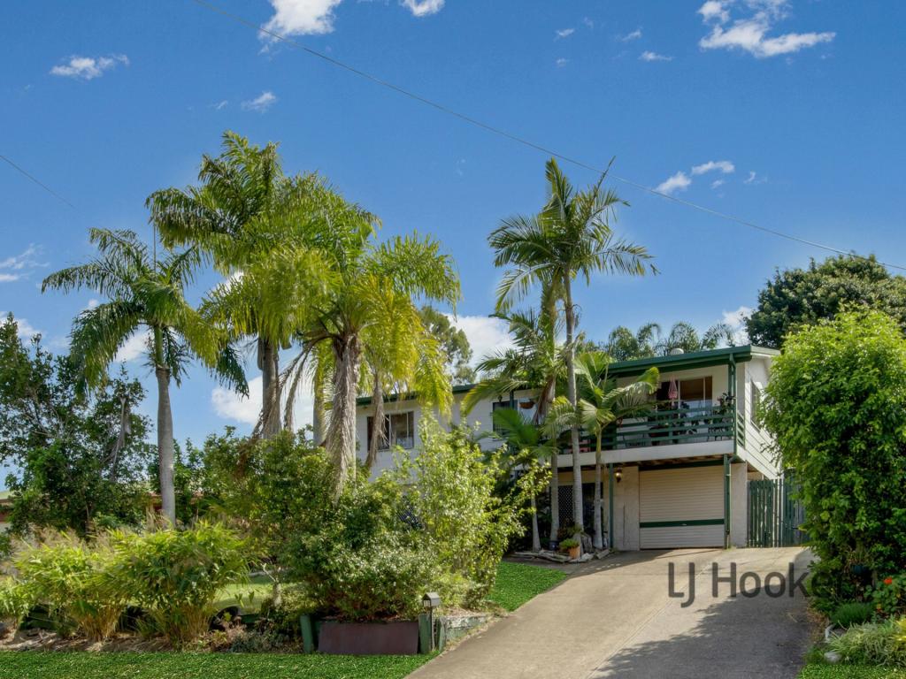 12 TYSON CRES, TANNUM SANDS, QLD 4680