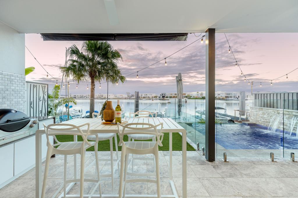 45 Quay Cct, Newport, QLD 4020