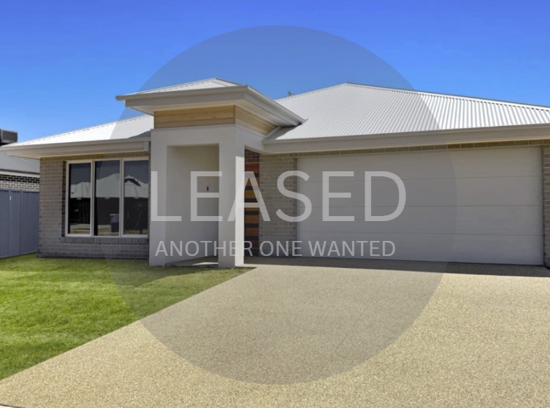 8 Bottlebrush Dr, Yarrawonga, VIC 3730