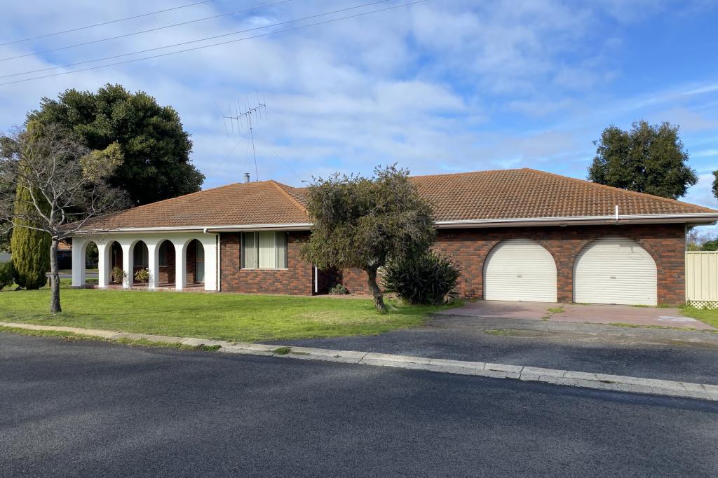 1 Marmion St, Katanning, WA 6317