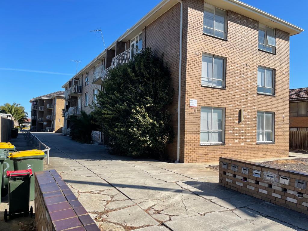 20/5 King Edward Ave, Albion, VIC 3020