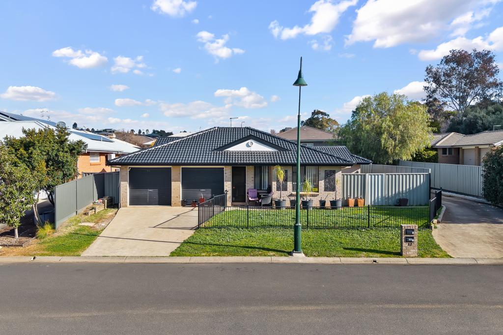 1/12 Wren Cl, Calala, NSW 2340