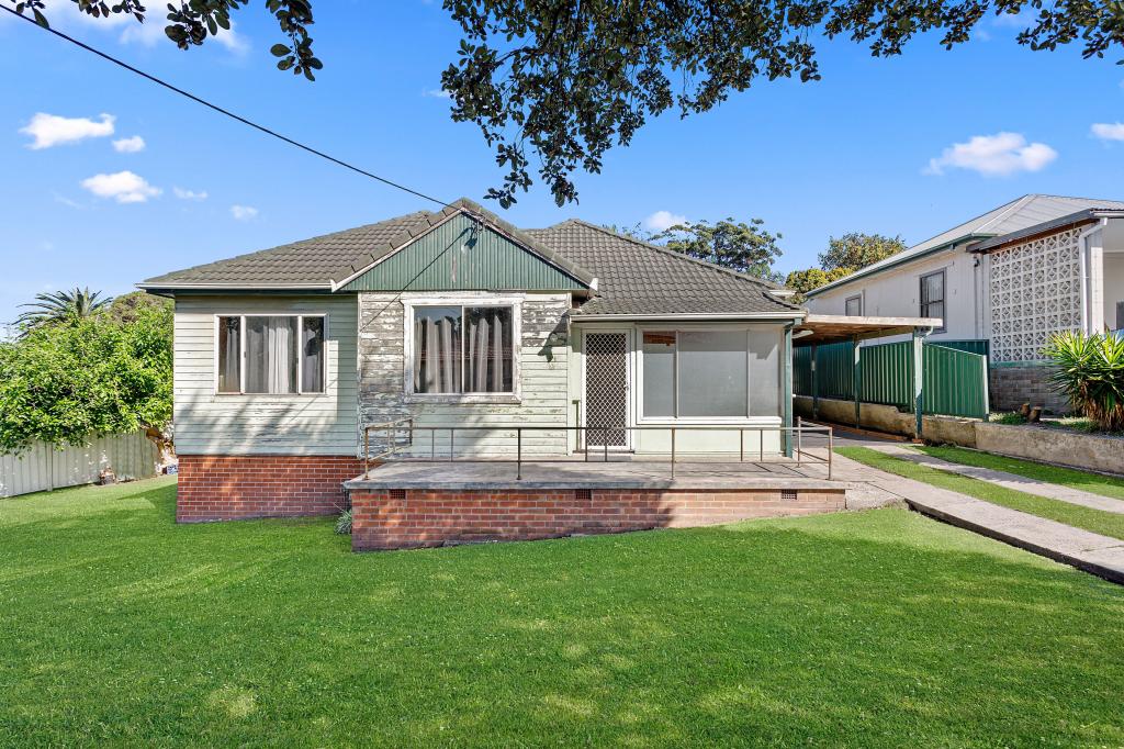 54 Ranchby Ave, Lake Heights, NSW 2502