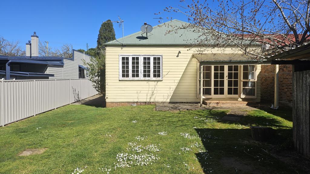 30 Hoddle St, Robertson, NSW 2577