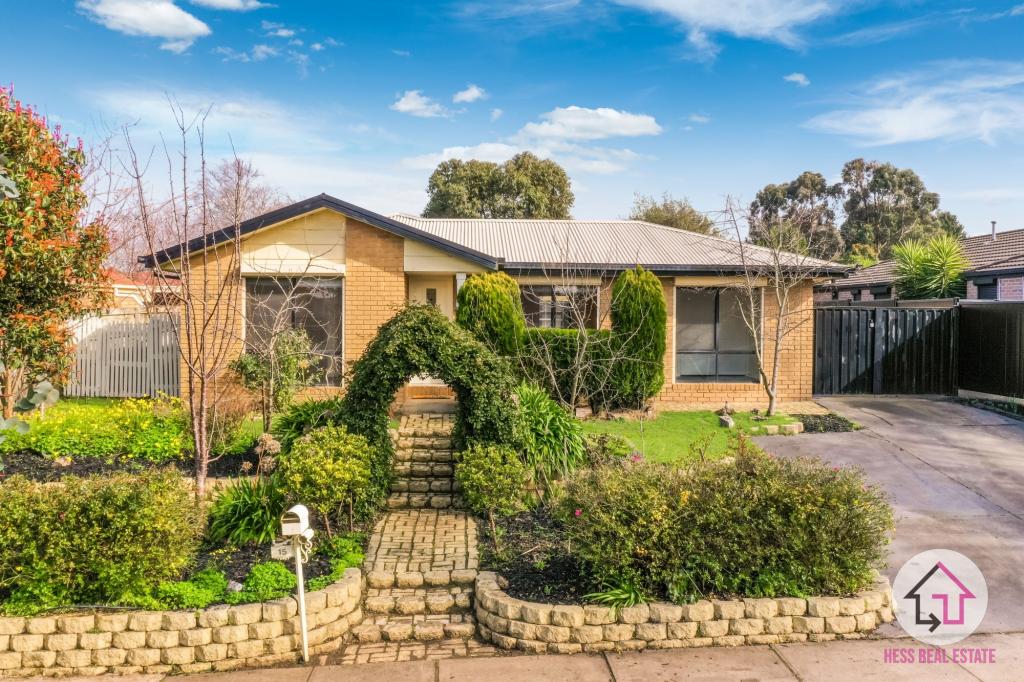 15 Roulston Way, Wallan, VIC 3756