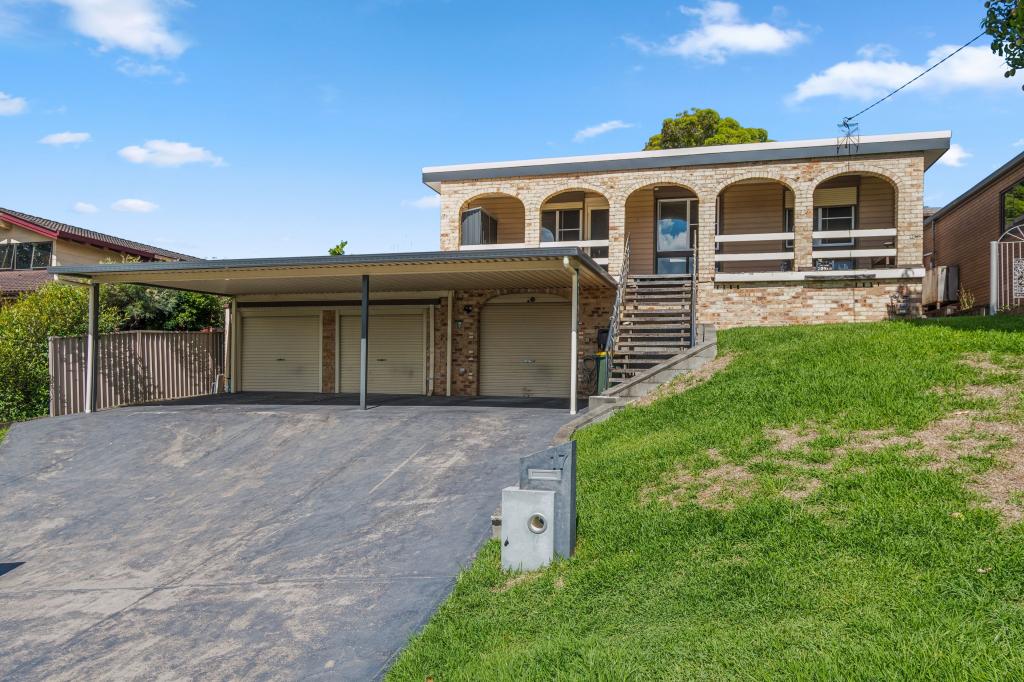 17 Compton St, Dapto, NSW 2530