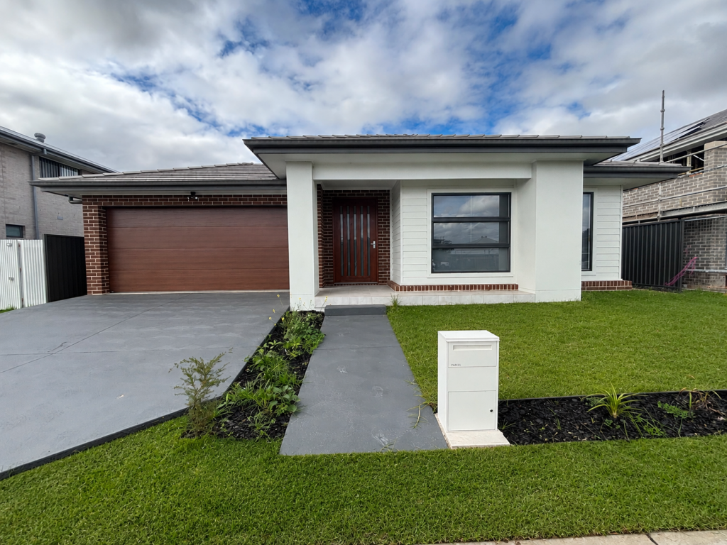 36 ELLISON ST, GILEAD, NSW 2560