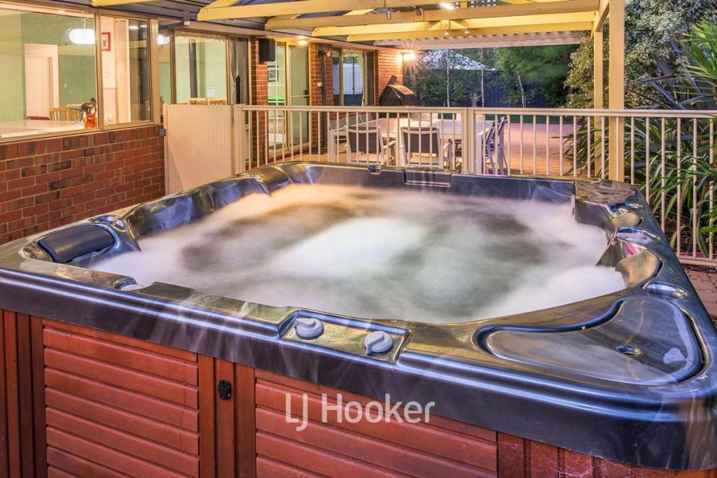 73 Naturaliste Tce, Dunsborough, WA 6281