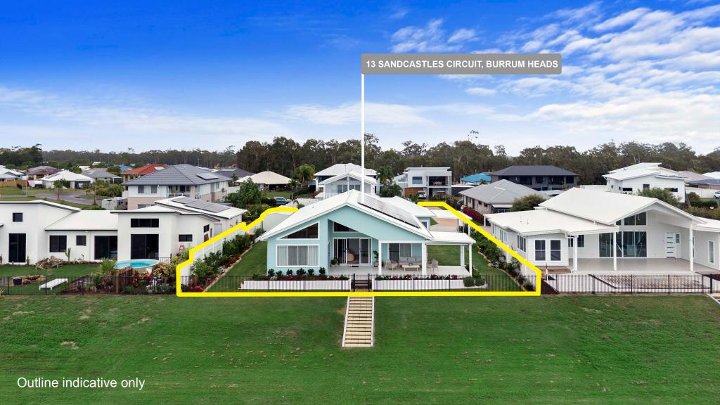13 Sandcastle Cct, Burrum Heads, QLD 4659