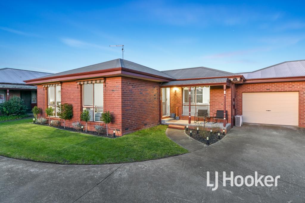 2/28a Henry St, Pakenham, VIC 3810