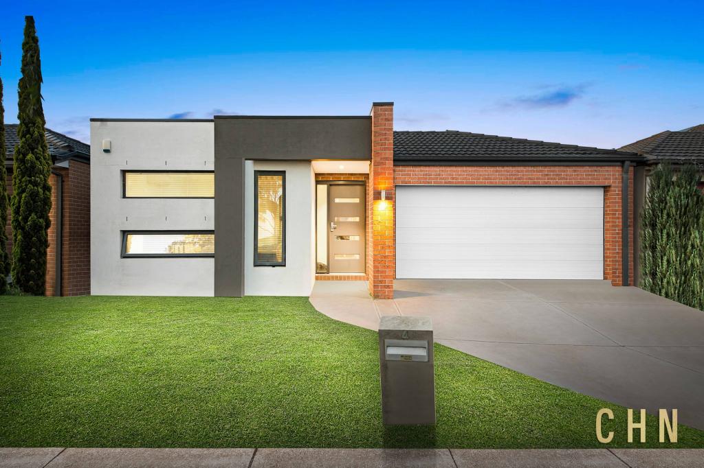 4 SINGLETON WAY, POINT COOK, VIC 3030
