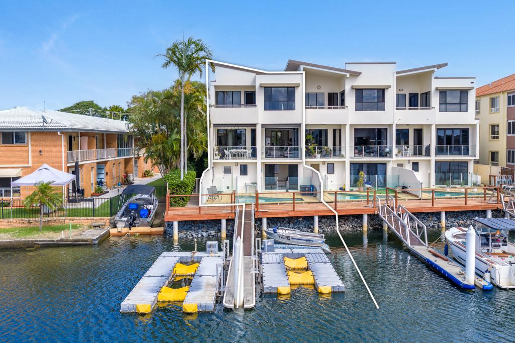 3/85 Bayview St, Runaway Bay, QLD 4216